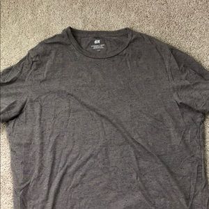 3 XL H&M crewneck tees